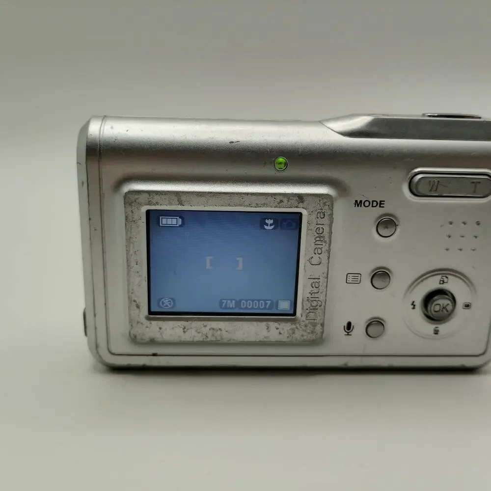 Easypix 11MP Digital Camera Tested Working Compact Point Shoot